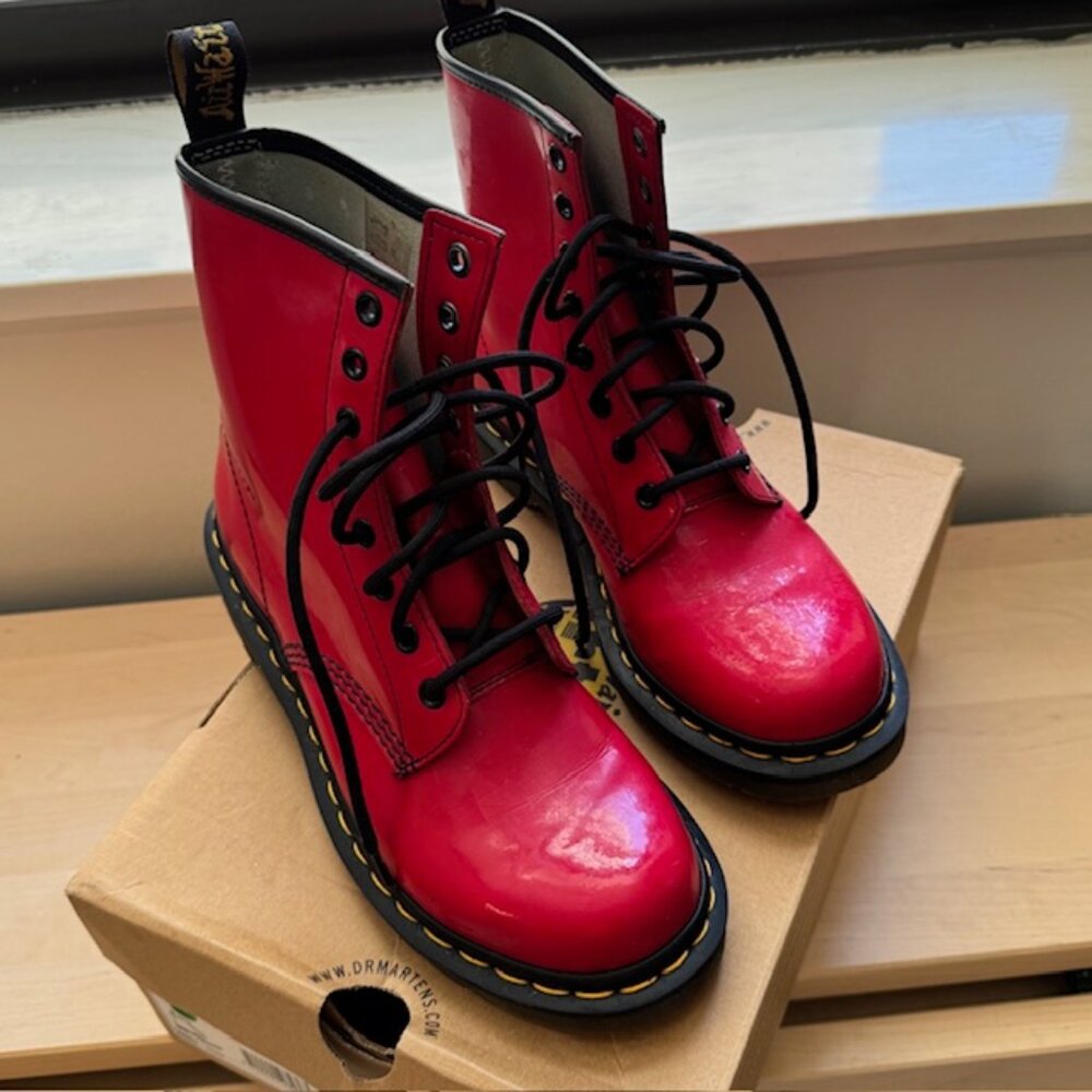 Vintage Doc Marten Red Rouge Patent Leather 1460 Lace-up Boots Size 39